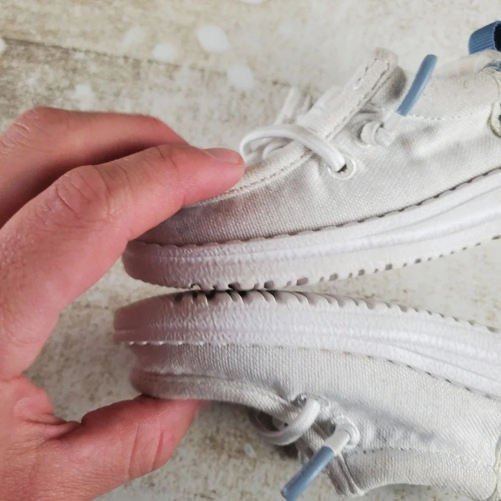 Hey Dude Wally Stretch Sox Kids Shoes Sz 6 White‎ Slip On Round Toe Sneakers
